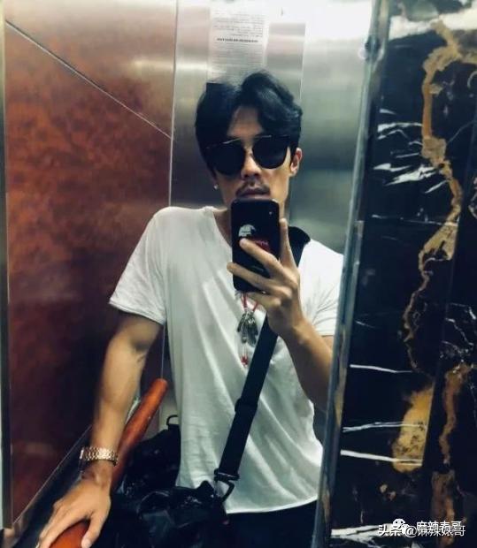 他怎么还是这个鬼样子啊