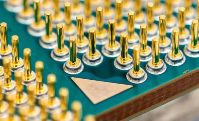 一台废电脑能提炼多少黄金,废弃电脑可以提炼黄金吗