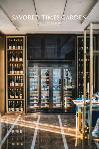 这个沉浸在梦幻中的光影餐厅，太原的“颜控”们不可错过！