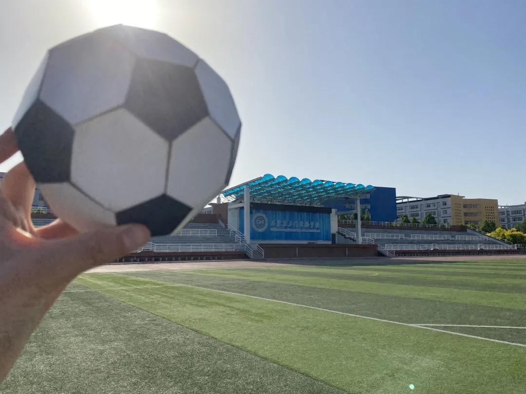 手工足球内马尔,足球diy画画