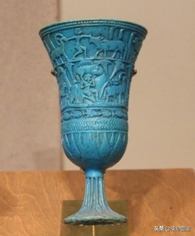 【古玩收藏与鉴赏】怎样辨别蜻蜓眼琉璃珠真伪。