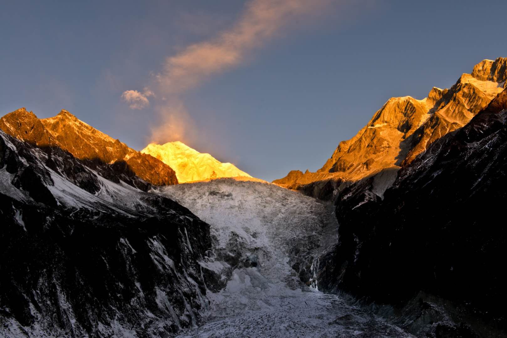 四川海螺沟景区六绝，这个夏天给你好看
