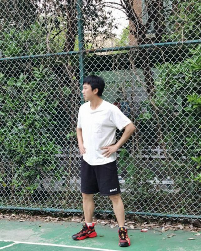 李宇春邓超龚俊等明星上脚国货，杨幂的这双回力却引来抄袭争议？