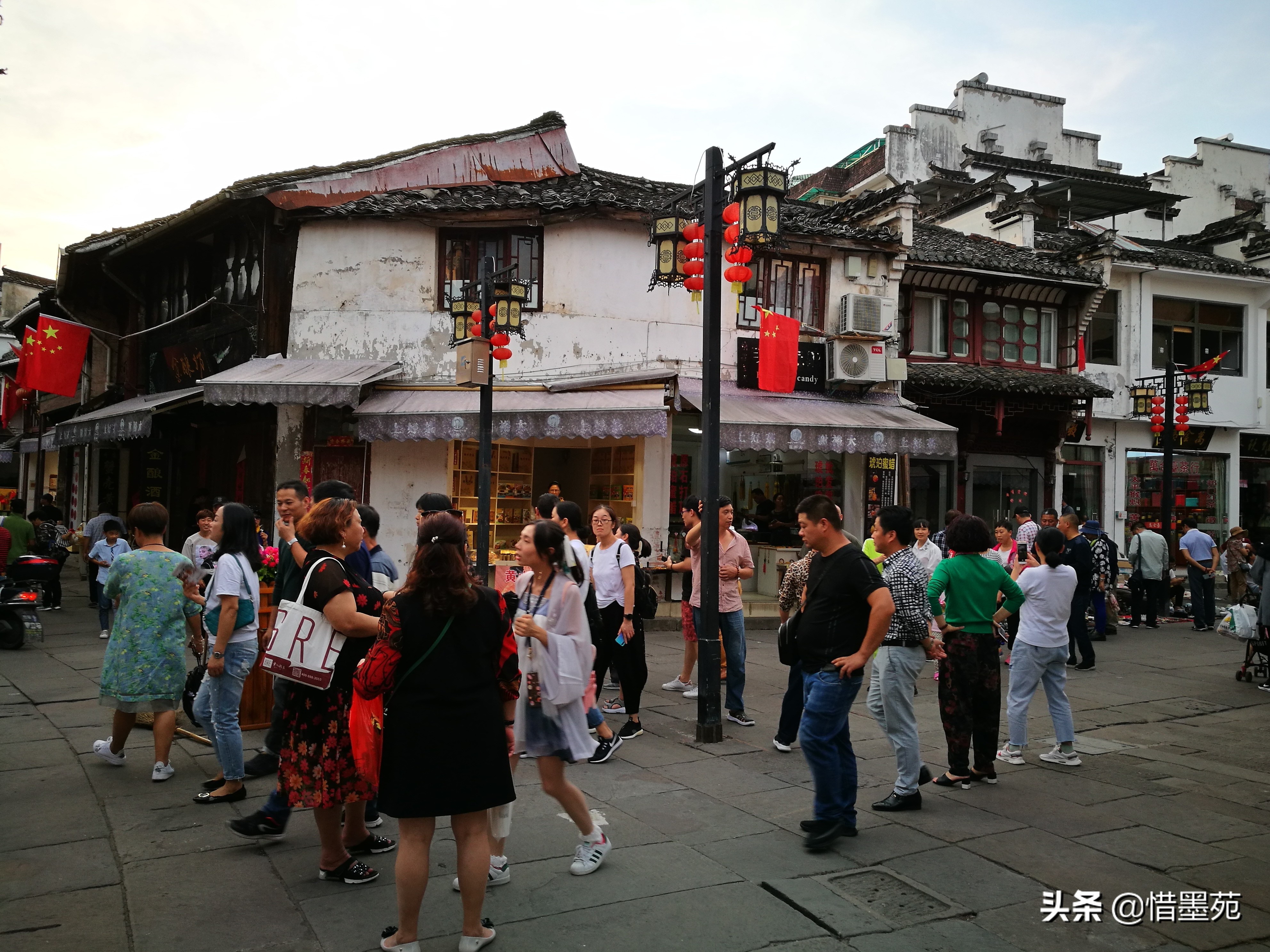 屯溪老街清明上河图,流动的清明上河图画卷