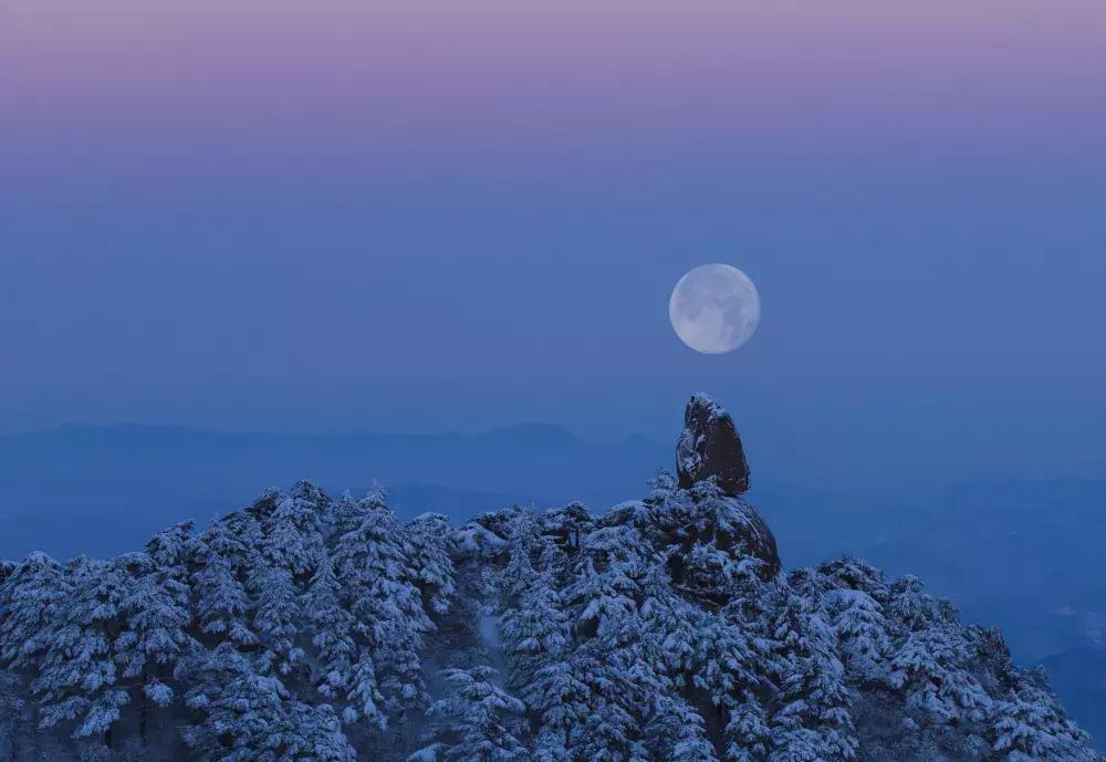 元旦去黄山旅游看雪景,元旦去云雾山跨年