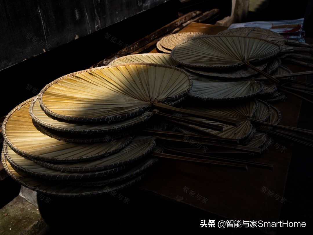 奥林巴斯em1mark3和om1哪个好一点,奥林巴斯OM-DE-M1Mark