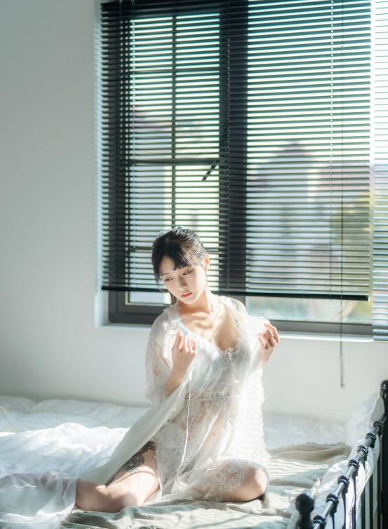 腾龙35-150mmf22.8,佳能351.4和501.2哪个好