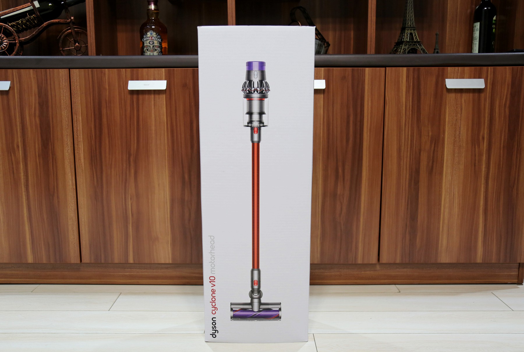 戴森v10吸尘器问题,戴森v10吸尘桶难以推开