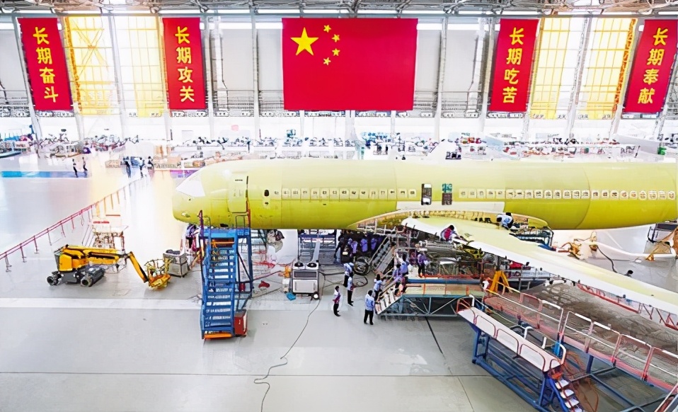 日本野心勃勃造坦克,日本大飞机到底怎么样了