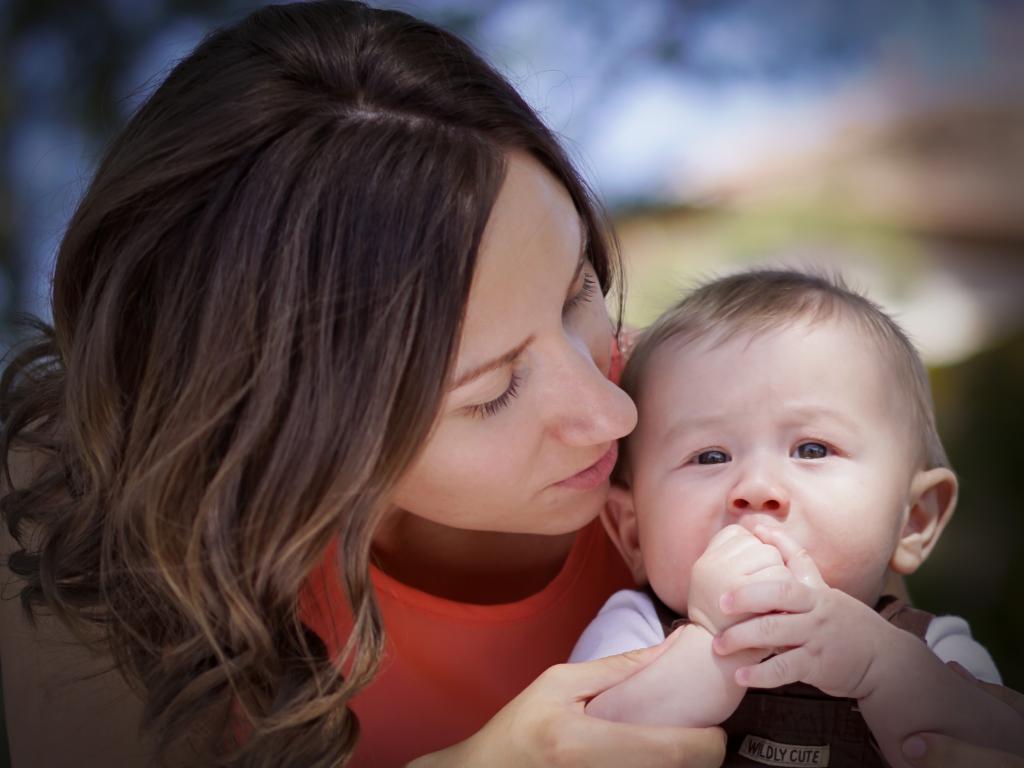 吃货小宝贝越来越危险！樱桃卡喉咙的三岁孩子为你敲响警钟