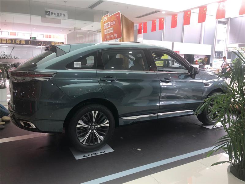 2020款本田ur-v2.0四驱改色,本田urv2020款低配改装