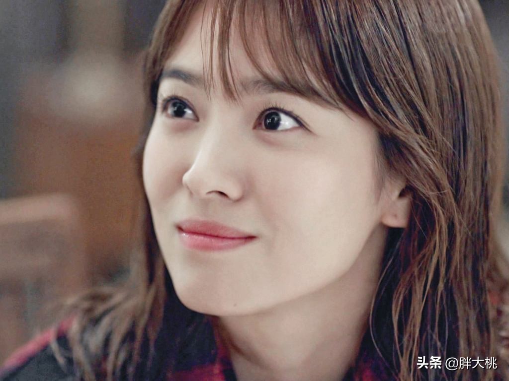 萧亚轩是不是打了玻尿酸一眼便知，明星没有玻尿酸会怎么样？