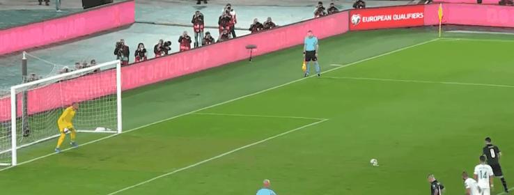 若日尼奥点球命中率是多少,点球100%命中率