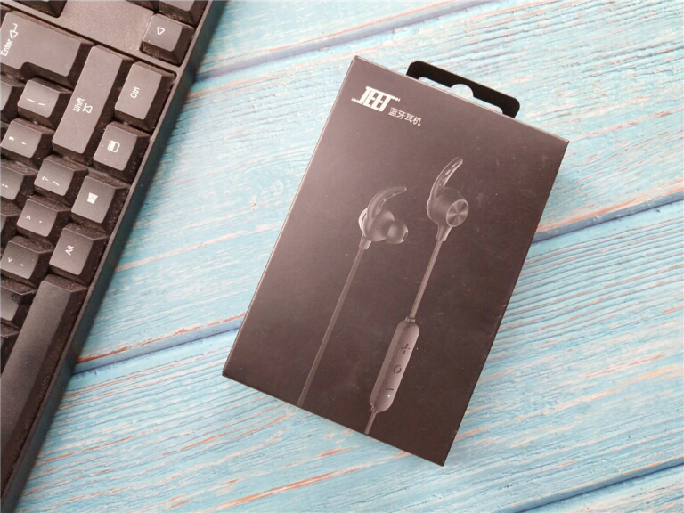 jeet对比qcy,jeet和铁三角哪个好