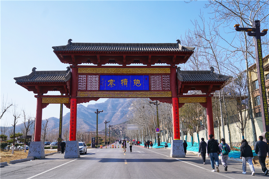 石家庄是一个神奇的地方,河北的神奇山峰