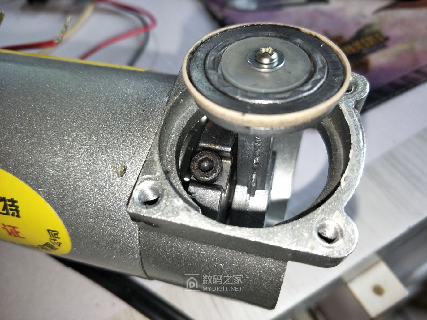 尤利特车载充气泵拆解视频,拆解尤利特