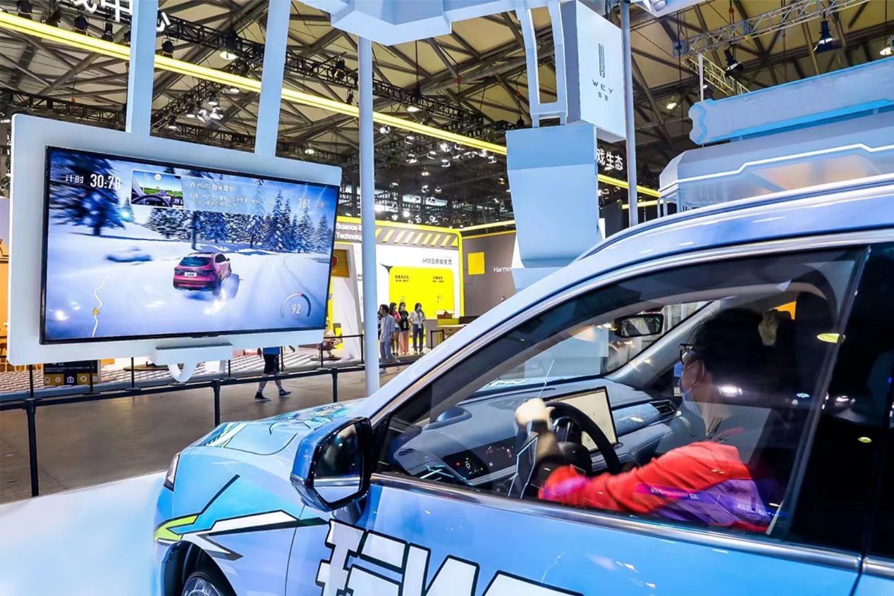 wey玛奇朵测评,wey玛奇朵是油电混么