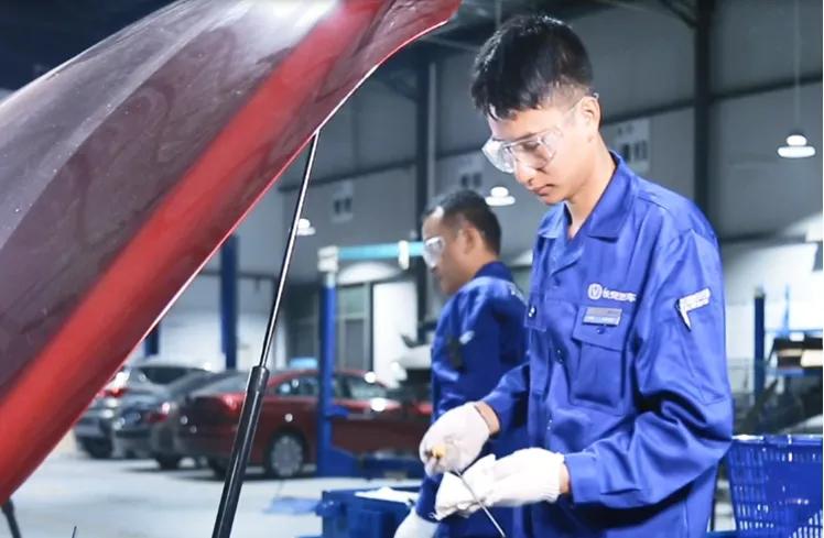 新车快一年了没做首保怎么办,新车到手全攻略