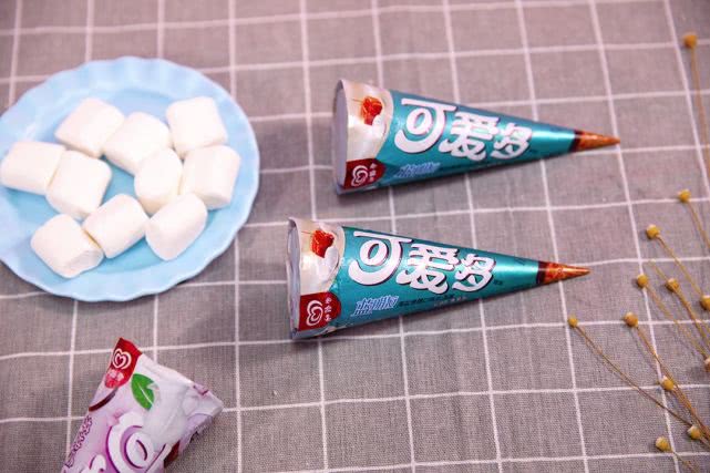 揪住夏天的尾巴狠狠咬一口烤鸡翅,测评又贵又好吃的雪糕