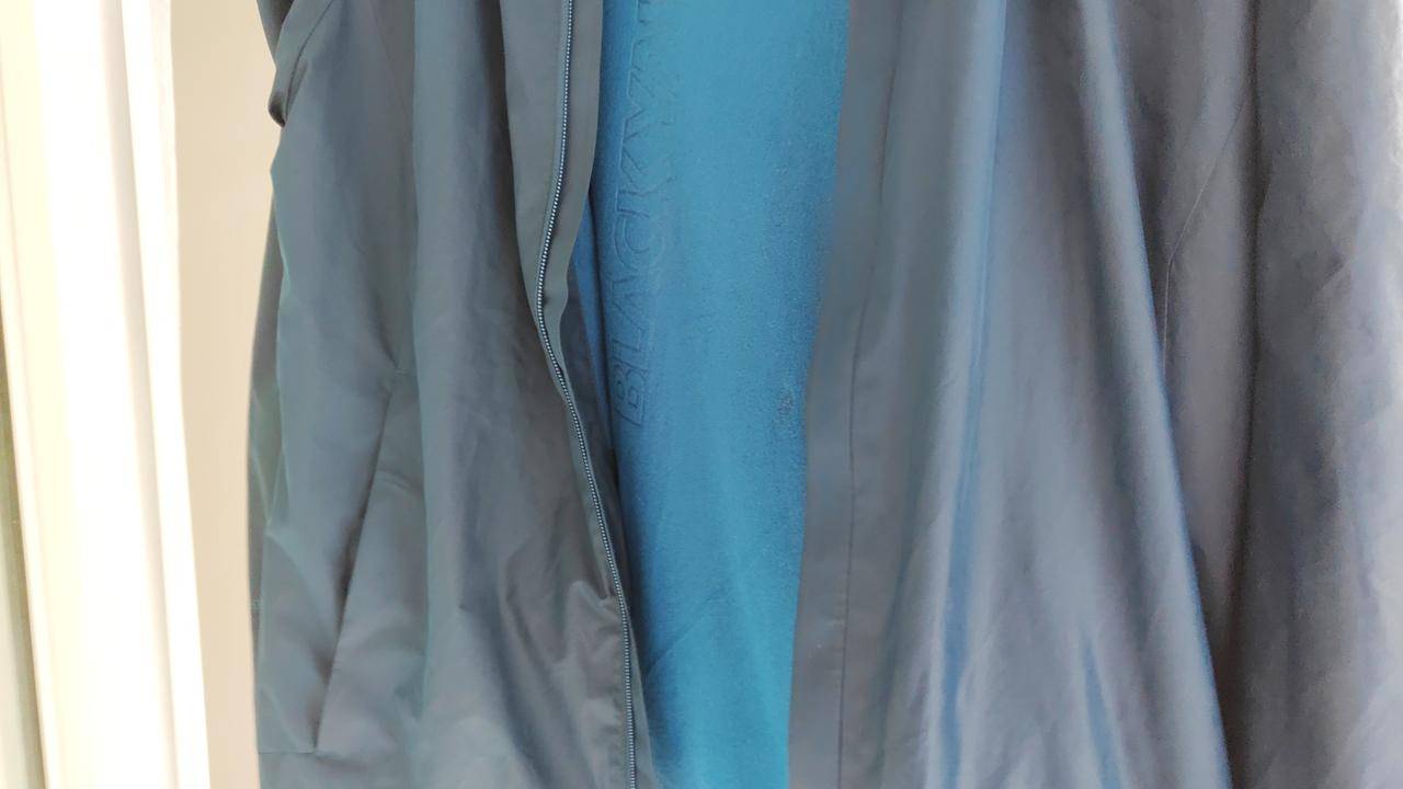 软壳冲锋衣能用洗衣机洗吗,冲锋衣洗衣机洗会不会洗坏了