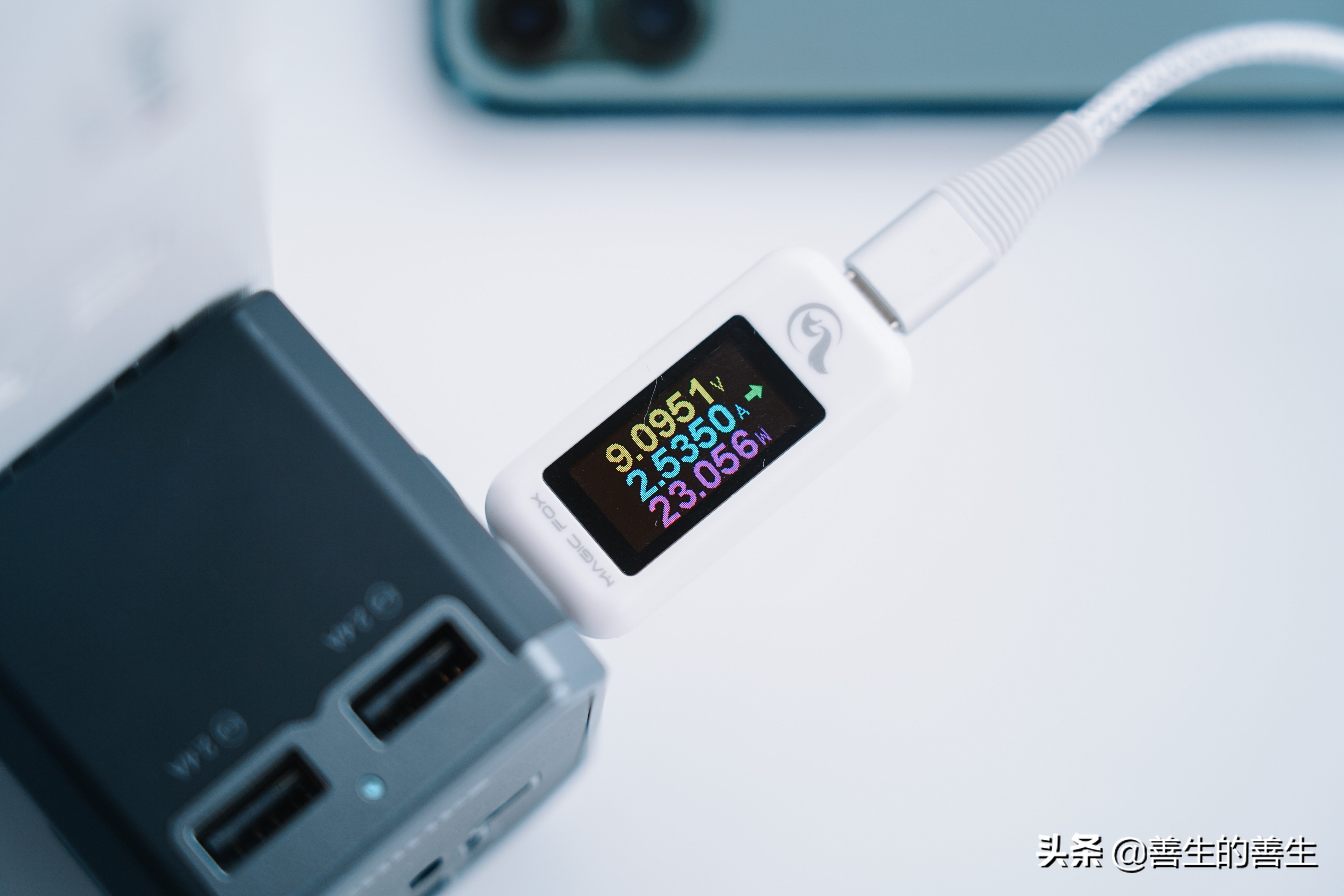 出国只带一样东西,飞利浦三脚usb插座评测