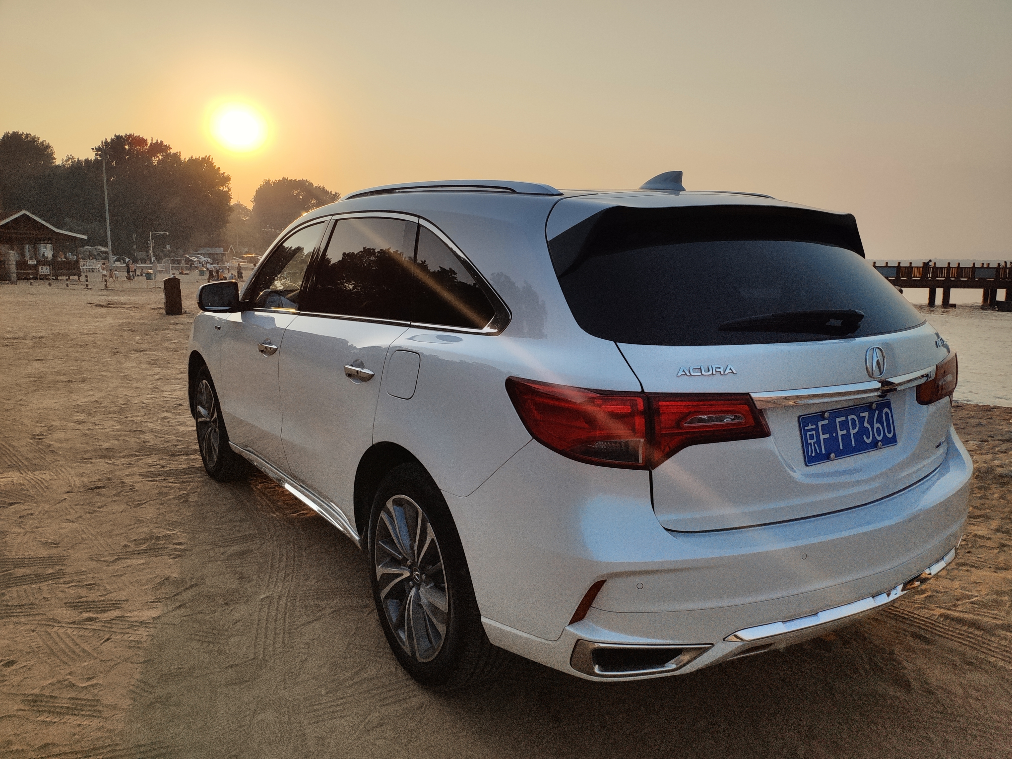 讴歌mdx驭弯乐趣篇,一款很有范儿的讴歌mdx来啦