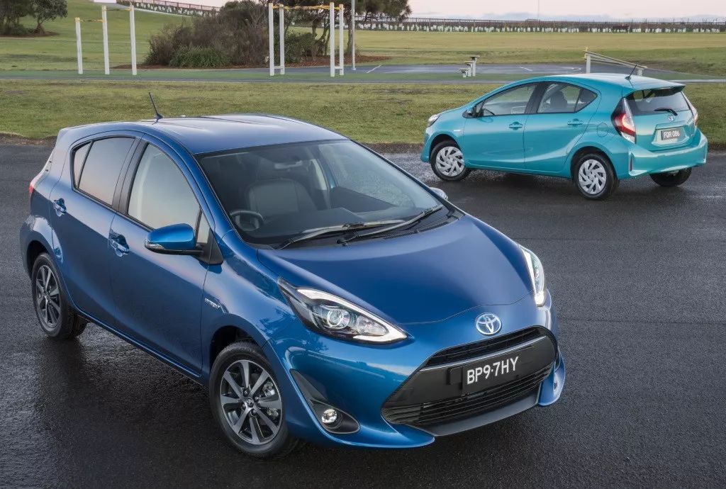 摇滚牛头—9款丰田怪车拾趣