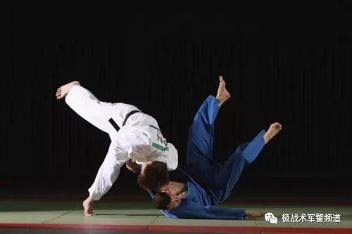 柔道受身技术实用价值,摔人招式教学