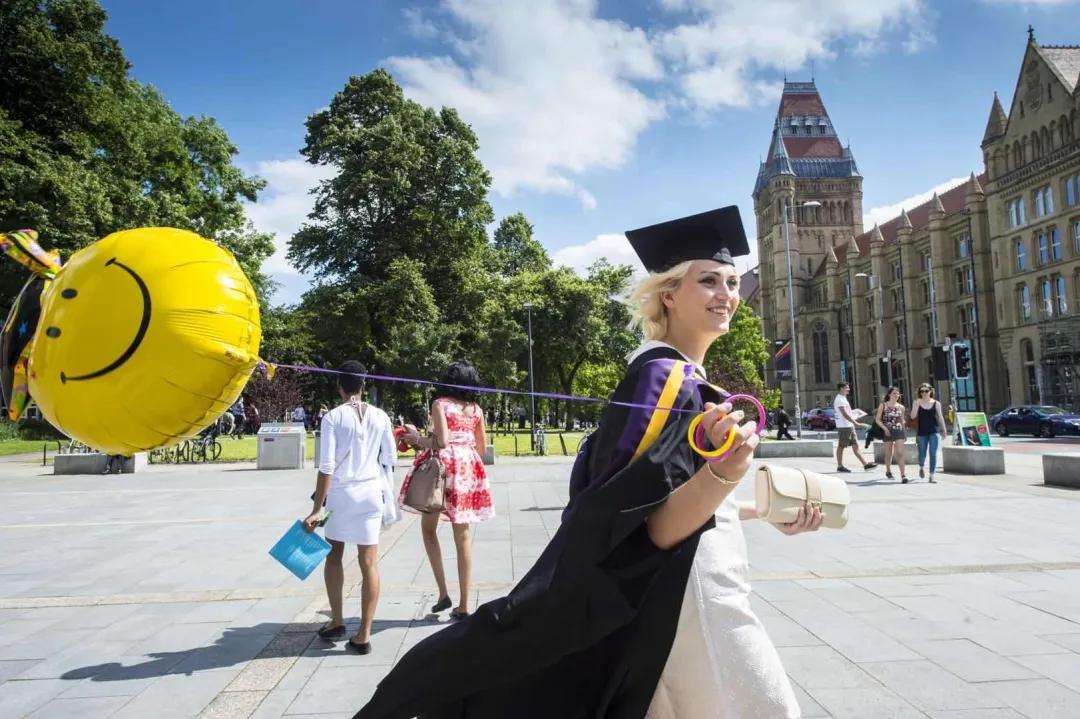 留学英国大学增收,留学曼彻斯特伯明翰哪个好