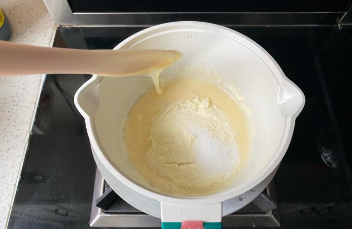 近期爆火的网红零食奶枣,网红零食奶枣独立包装