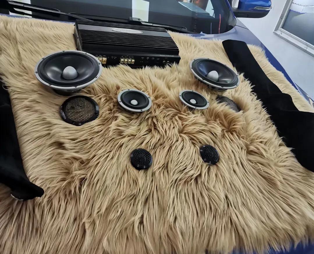 奇瑞瑞虎12年款改音响,瑞虎主动三分频汽车音响改装