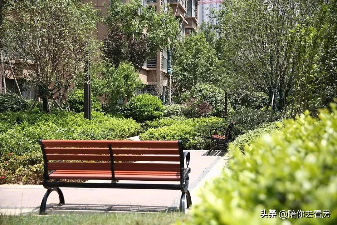 一个地市来的小开发商,打了所有大牌房企的脸