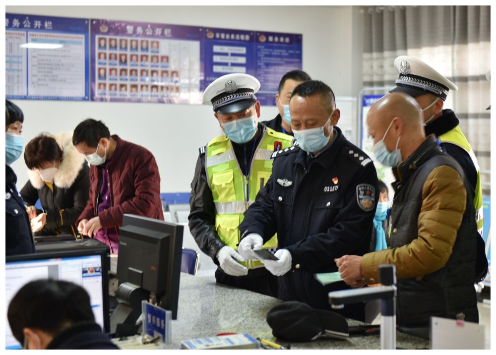 致敬人民警察一路走好,致敬逝去的公安人物