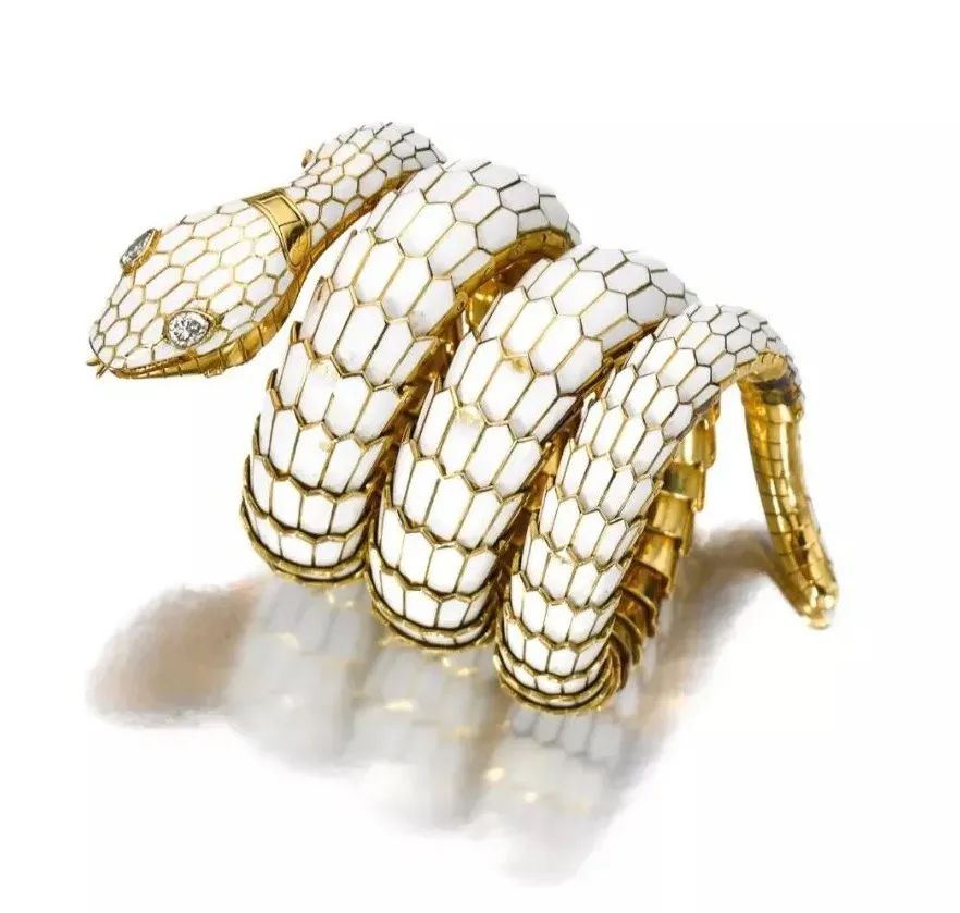 她让无知少女吃下*果禁**，从不忏悔