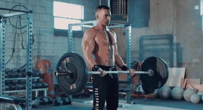 新手俯卧撑该怎么练才有效,俯卧撑的八个风险