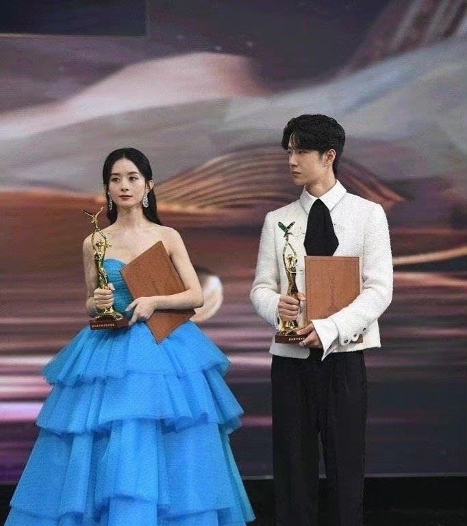 赵丽颖王一博粉丝大战后两人关系,赵丽颖王一博粉丝大战怎么回事