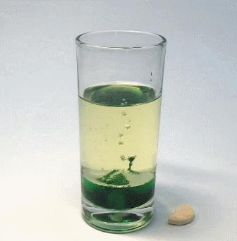 这位妈妈太厉害了！仅靠5个简单的水实验，就把哭闹的孩子哄好！