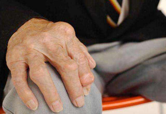 风湿骨痛怎么办要怎样缓解,治疗风湿骨痛四肢痛良方