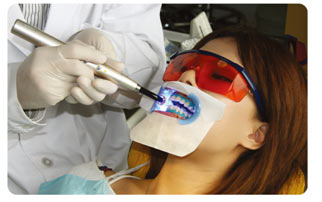 牙齿美白对牙齿有没有什么危害,牙齿美白脱色剂对牙齿有危害吗