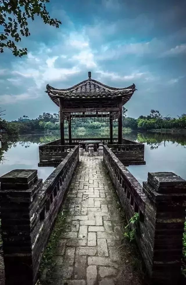 历史名人典故成语,50个成语50个历史名人典故