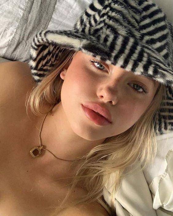 年会你会被同事夸的!打造水润服帖的天生好皮,它不能少