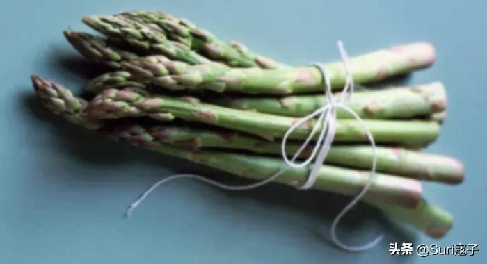 健康宝宝的孕育准备,刚出生的宝宝吃叶酸吗