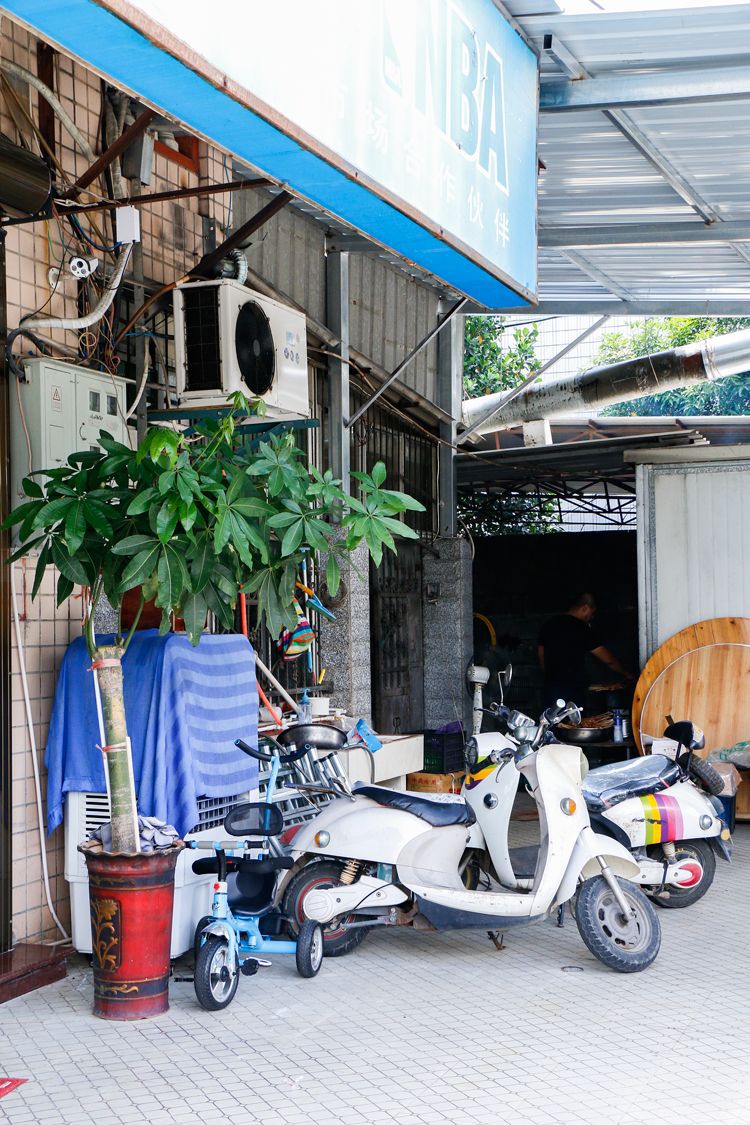 泉州这家印尼华侨开的“三无”小破店,12年了居然还没倒闭