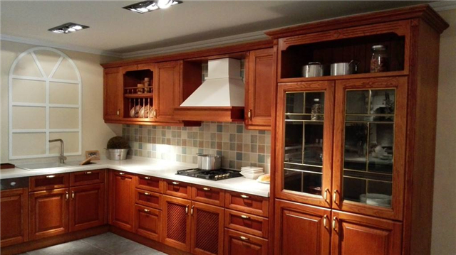 实木开裂变形,橱柜门开裂原因及解决办法