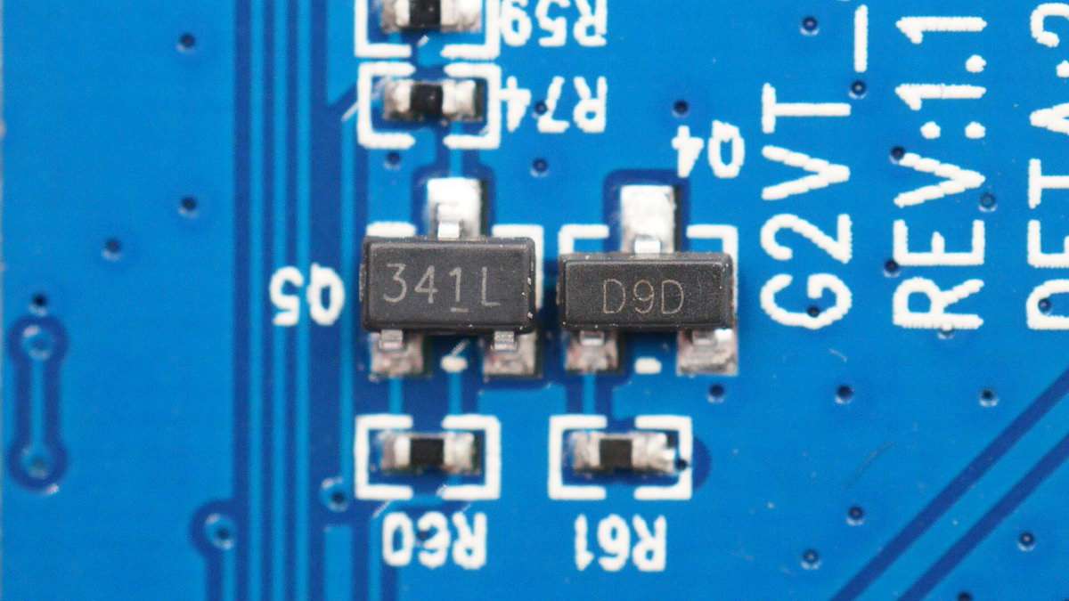 “唱吧K歌宝,头大就是好”,小巨蛋家庭KTVP6拆解报告