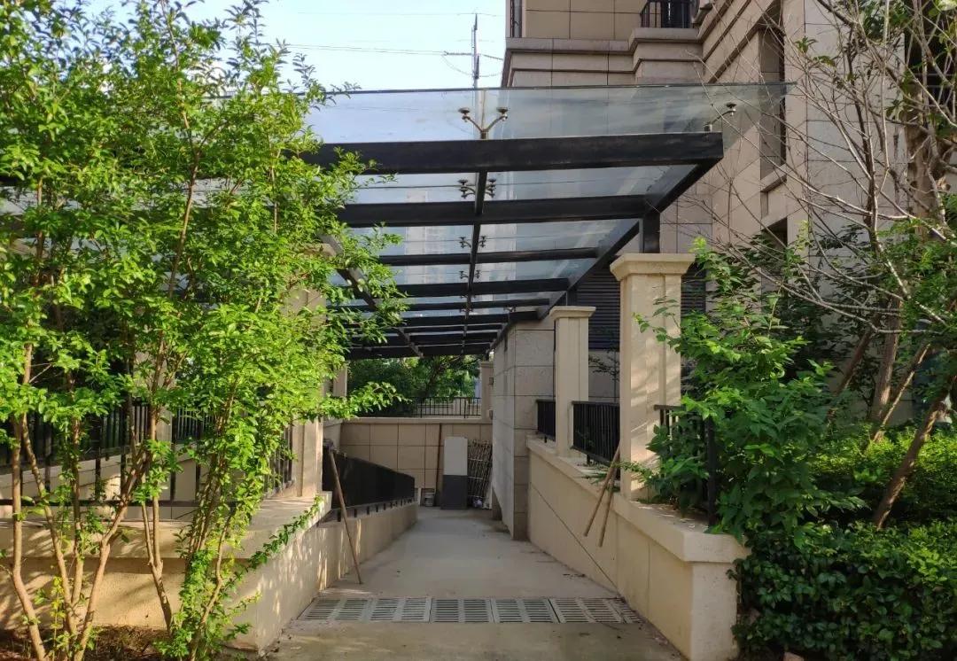 太意外!单价1万住光谷核心?一二手倒挂严重