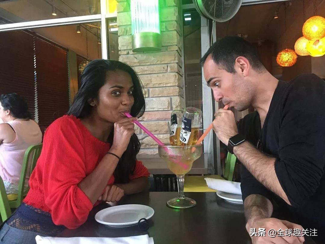 美国小哥为求婚高中初恋爆改迪士尼动画!500万网友甜哭齐送祝福