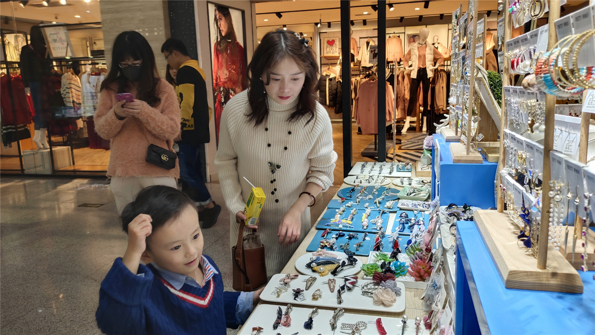 vivonex3黑色深度测评,顶级外观同行衬托简评vivonex3