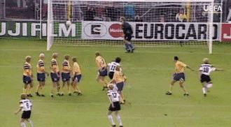 阿迪达斯老款猎鹰足球鞋测评,adidas足球鞋猎鹰2022黑红