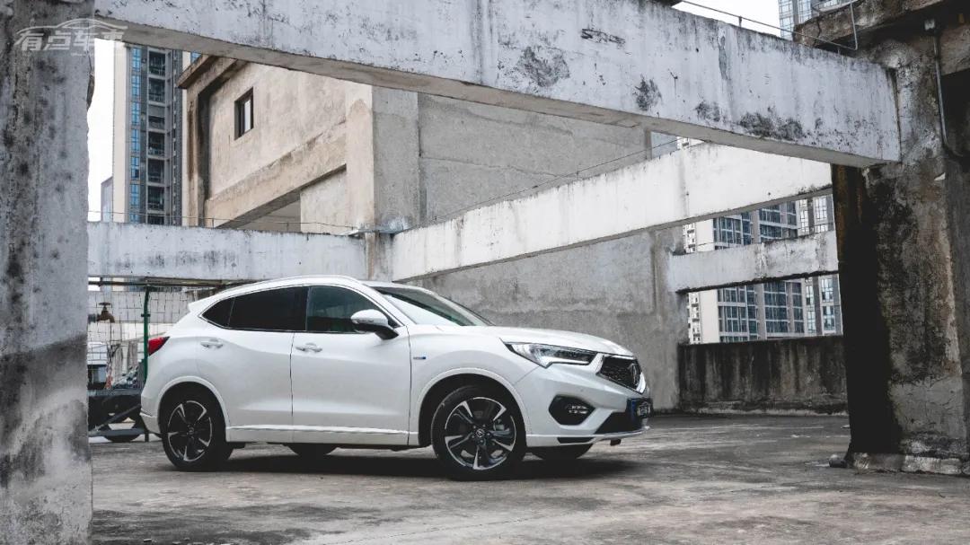 讴歌cdx对比本田缤智,讴歌cdx与缤智同平台